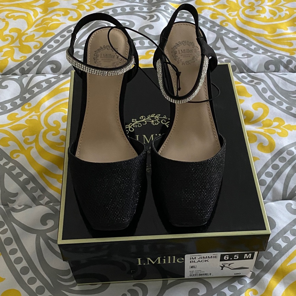 NWT I. Miller Women's Shoes Size 6 1/2